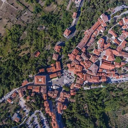 In Labin With Outdoor Swimming Pool Holiday home *